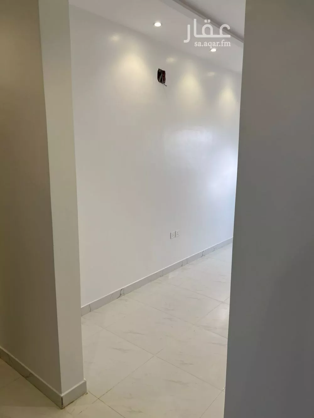 3 bedroom floor in Tuwaiq 6