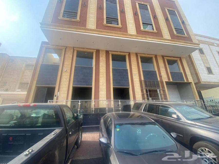 شقة 5 غرف في الشرائع 11