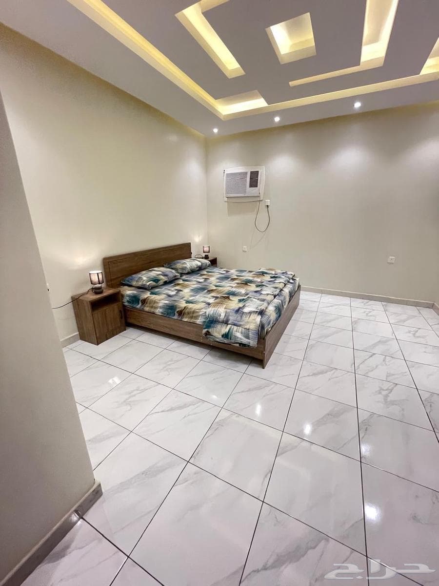 شقة 5 غرف في الشرائع 4