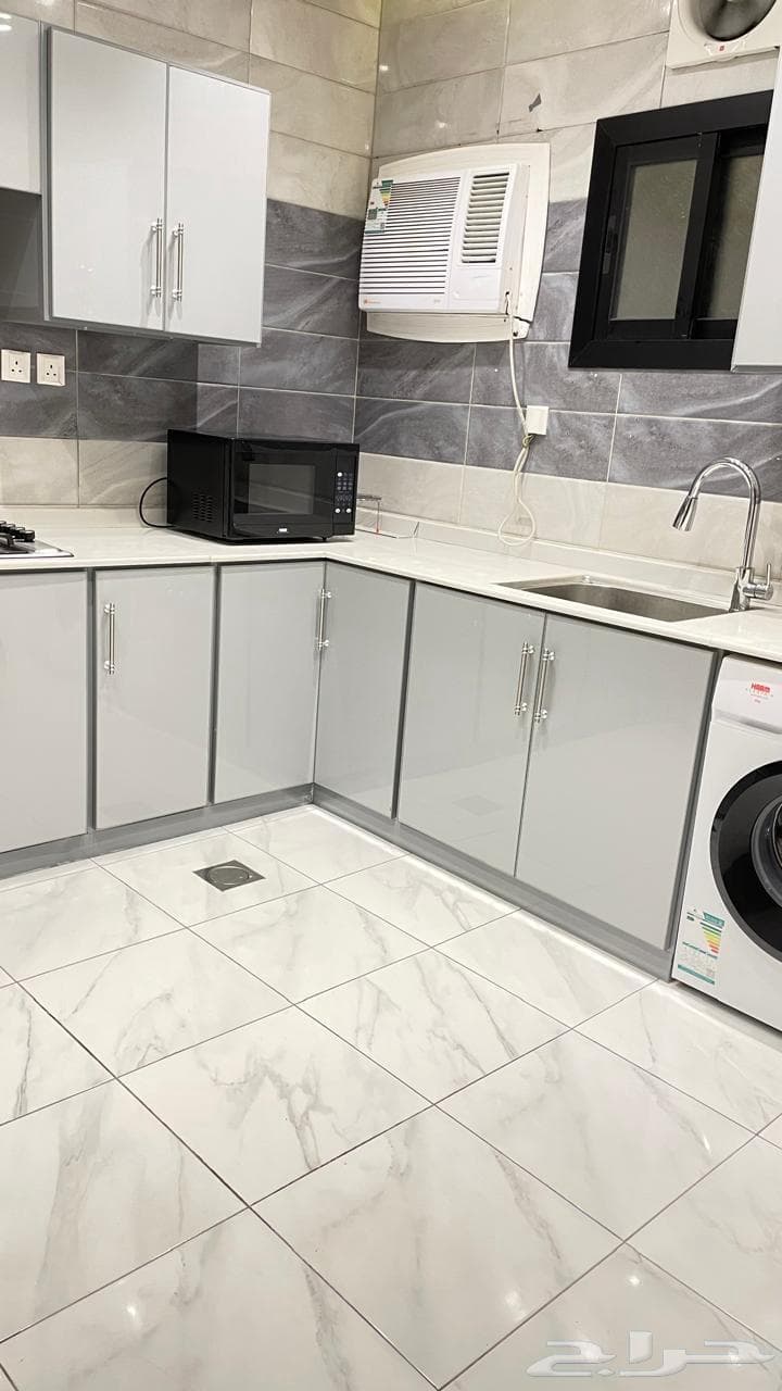 شقة 5 غرف في الشرائع 5