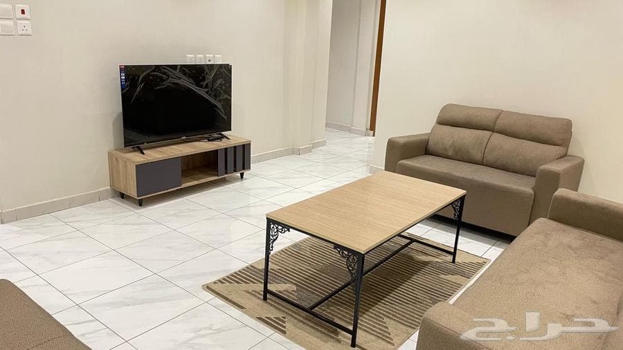 شقة 5 غرف في الشرائع 8