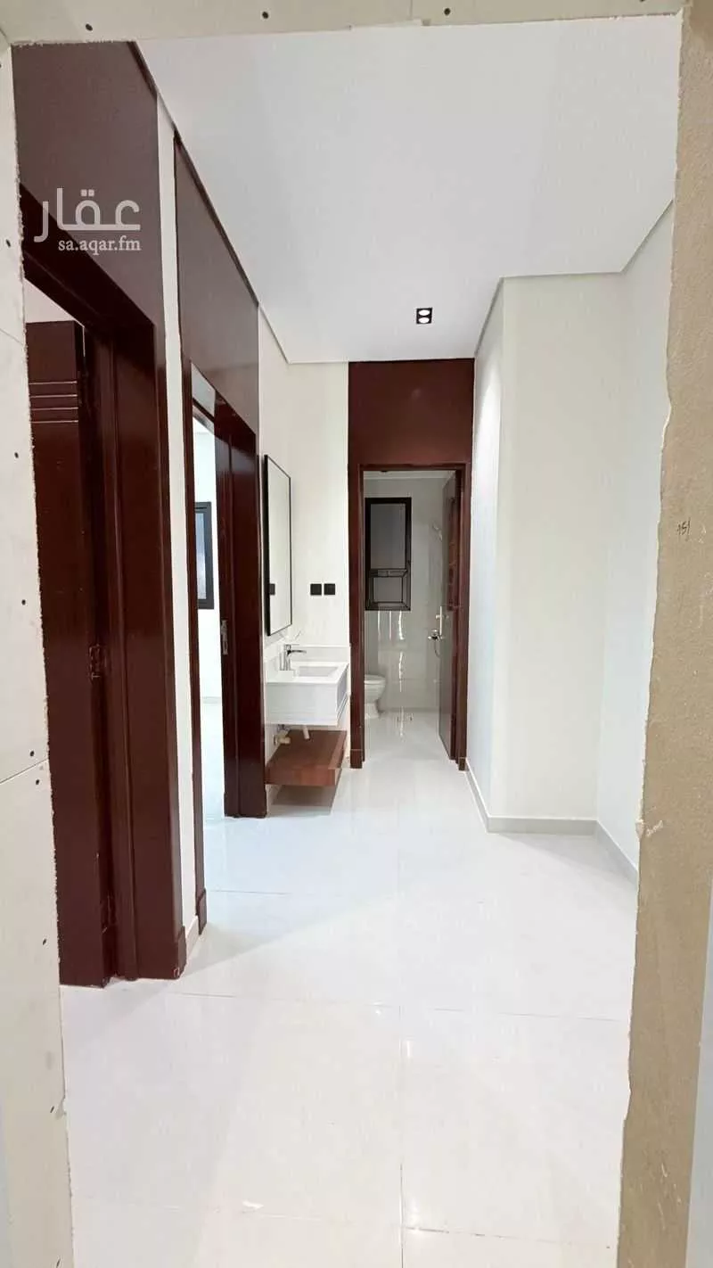 شقة 4 غرف في بدر 17