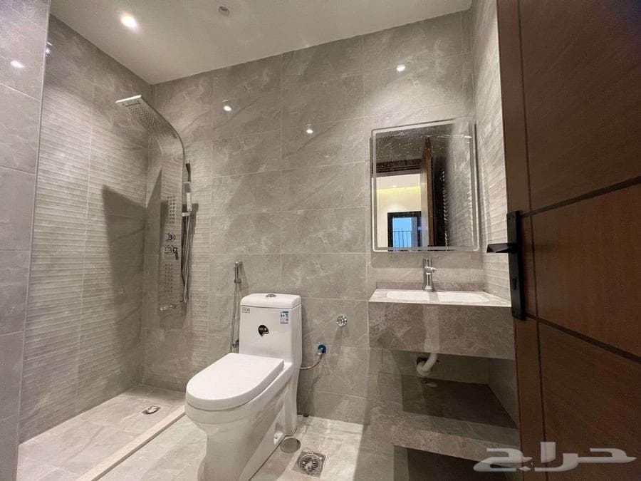 شقة 5 غرف في الشوقية 3