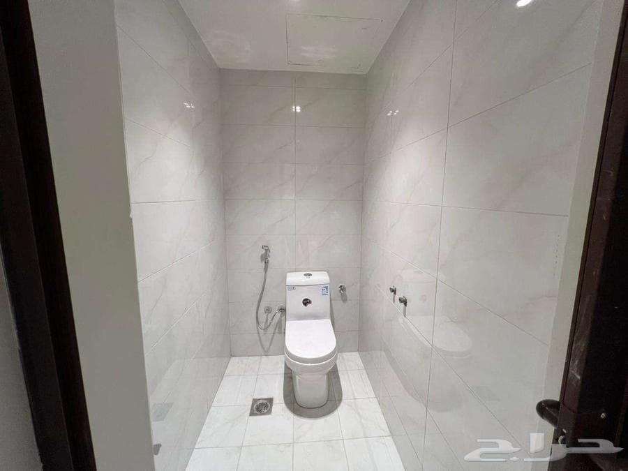 شقة 4 غرف في ولي العهد 11