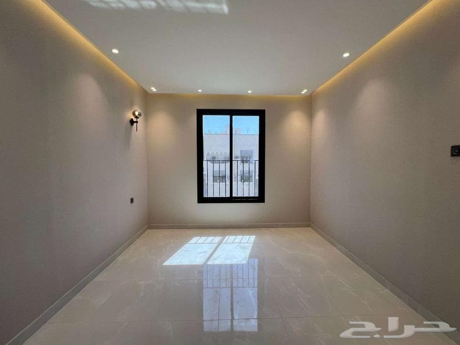 شقة 4 غرف في ولي العهد 14