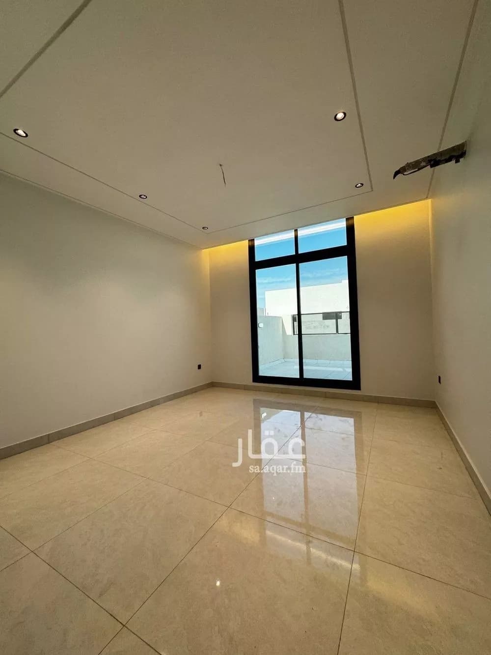 شقة 4 غرف في السلامة 9