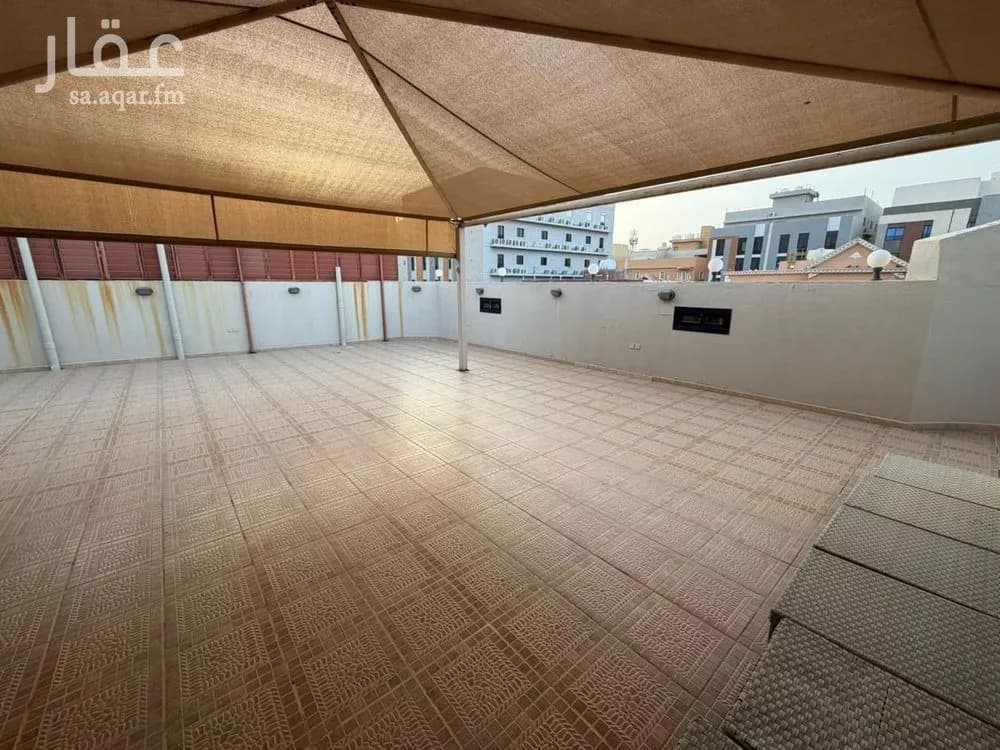 فيلا 7 غرف في الواحة 2