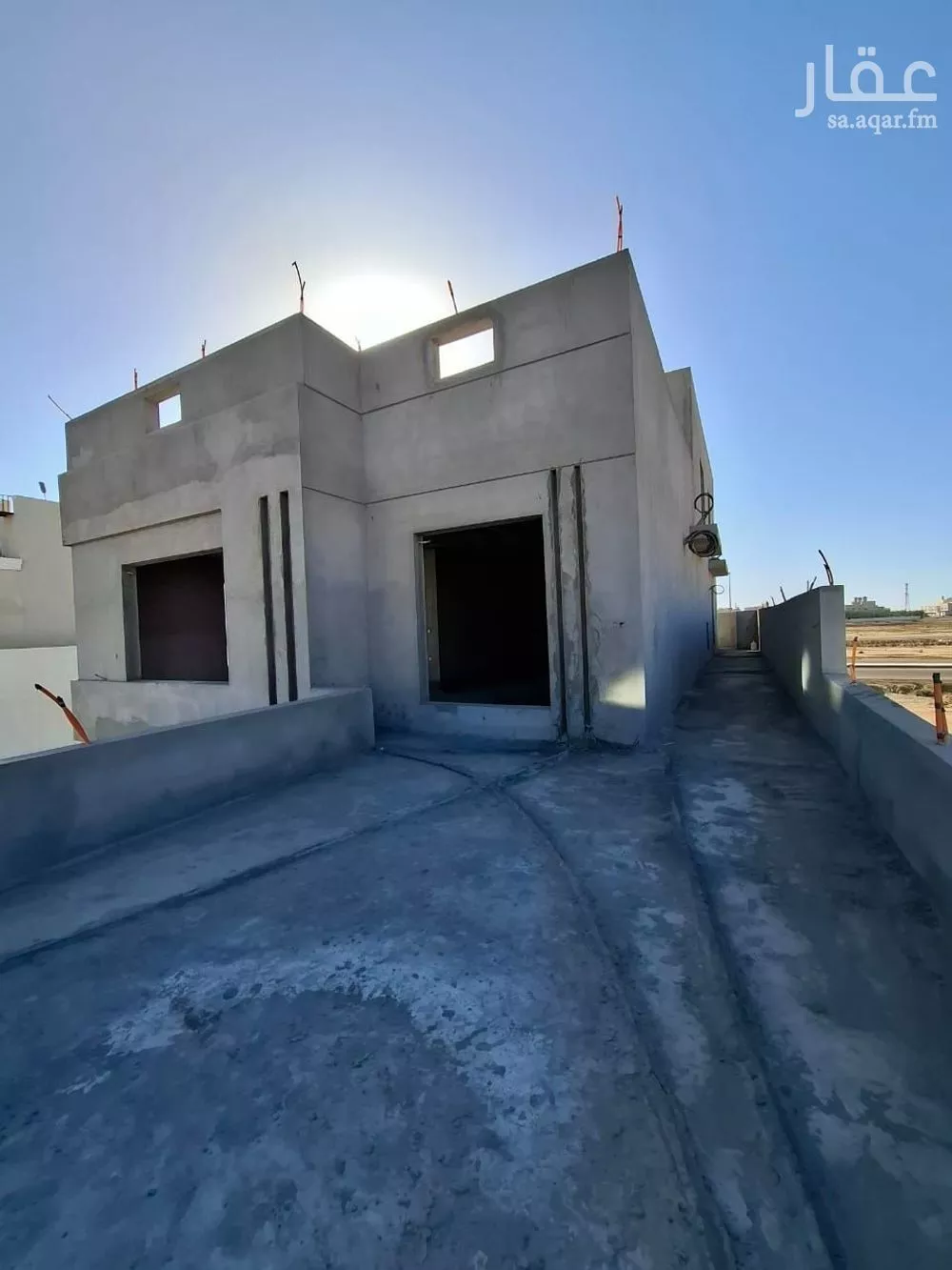 فيلا 9 غرف في الزمرد 2