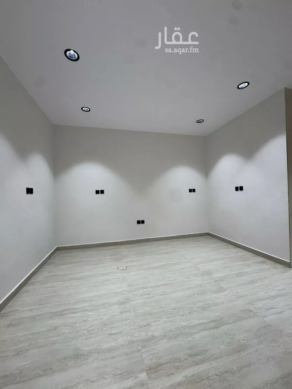 فيلا 5 غرف في الياقوت 7