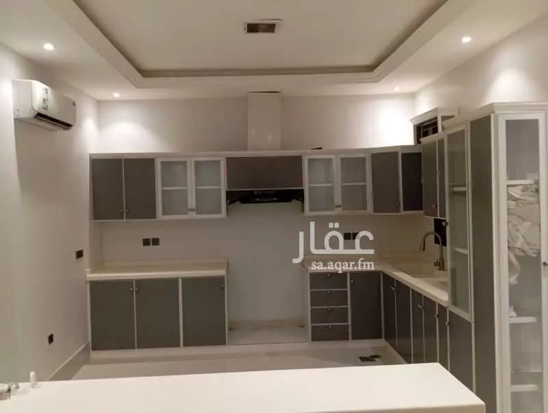 3 bedroom apartment in Al Qairawan 3