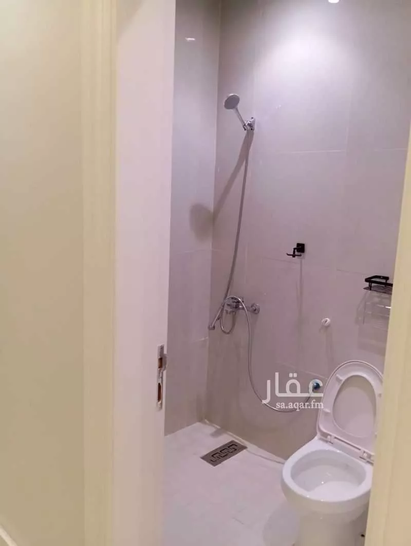 3 bedroom apartment in Al Qairawan 5