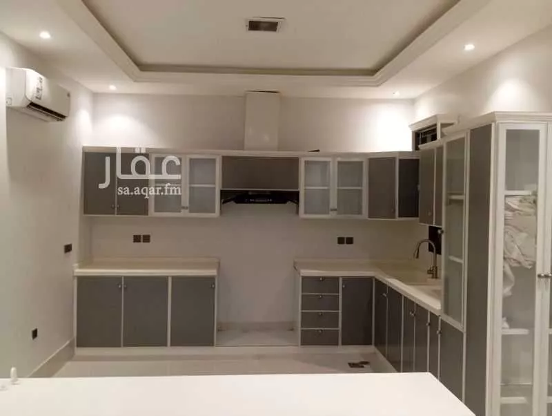 3 bedroom apartment in Al Qairawan 7