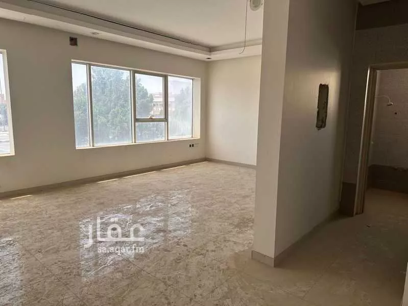 1120 sqm building in Al Aziziyah 5