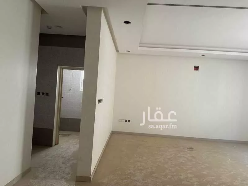 1120 sqm building in Al Aziziyah 6
