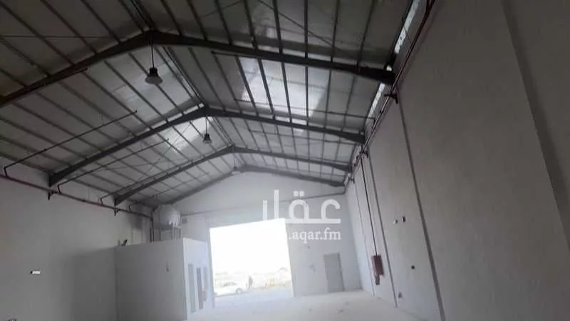 مستودع 1125 م² في المصفاة 1