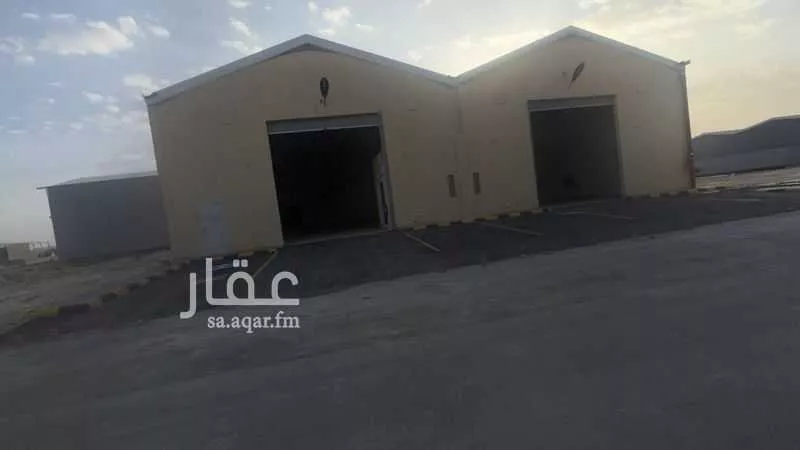 مستودع 1125 م² في المصفاة 5