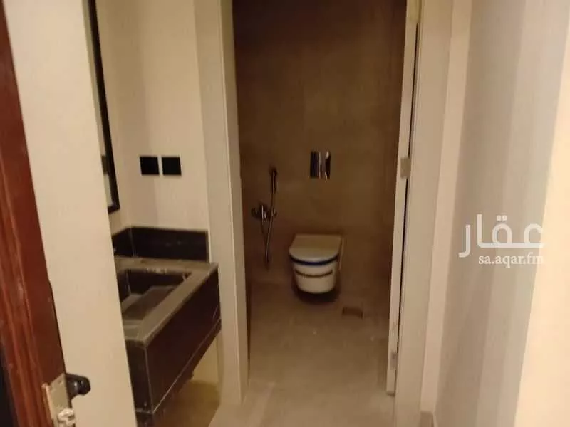 1200 sqm building in Al Yarmouk 7