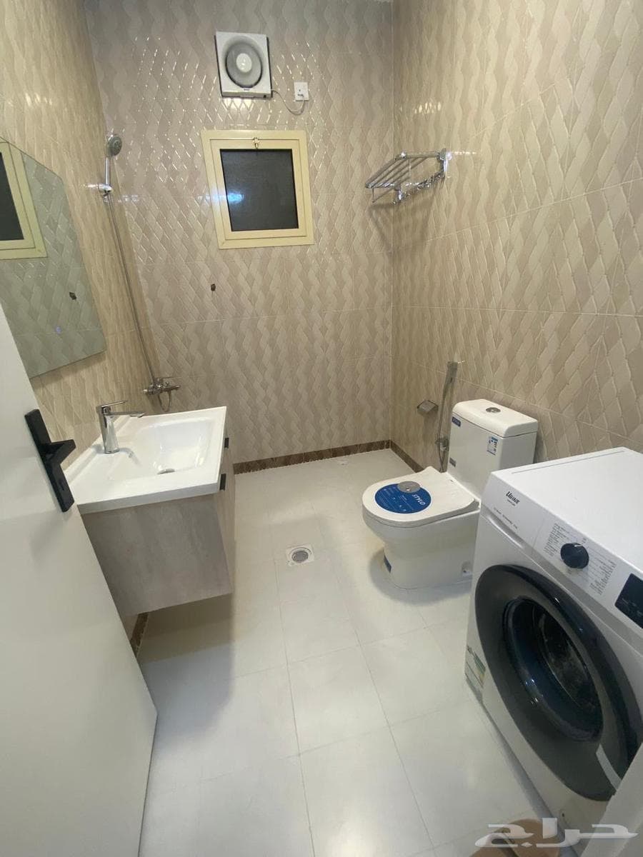 1 bedroom apartment in King Fahd 3