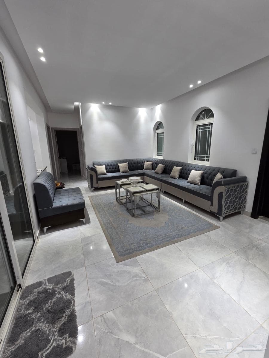 شقة 4 غرف في المبعوث 1