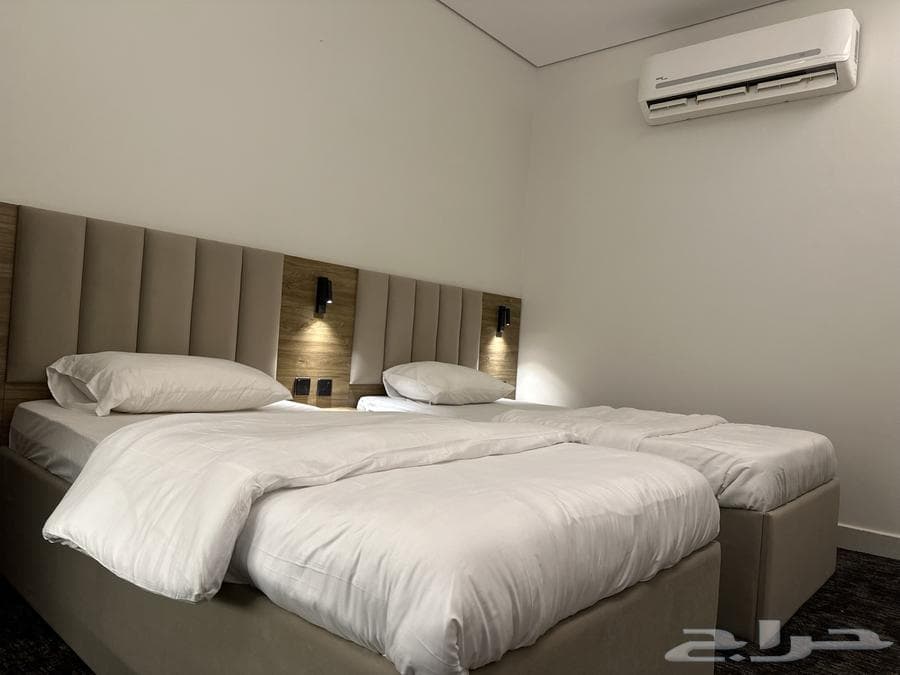 شقة  في الملك فهد 2