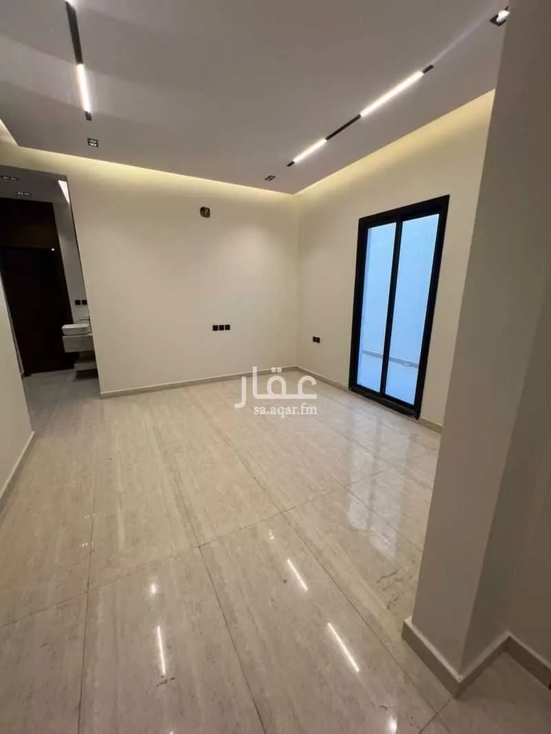 شقة 3 غرف في الرمال 4