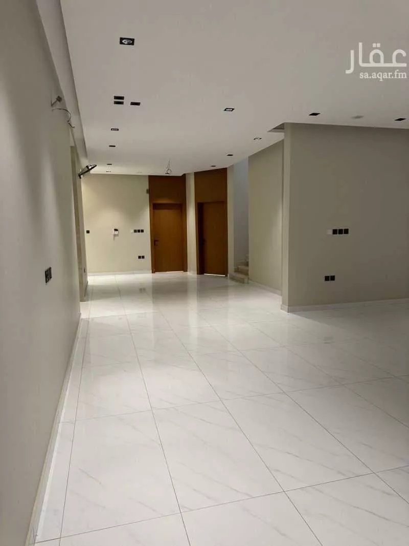 فيلا 7 غرف في الرحمانية 10