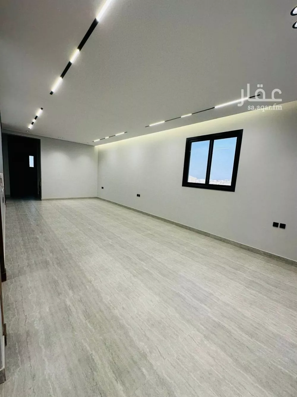 3 bedroom apartment in Al Khaleej 3