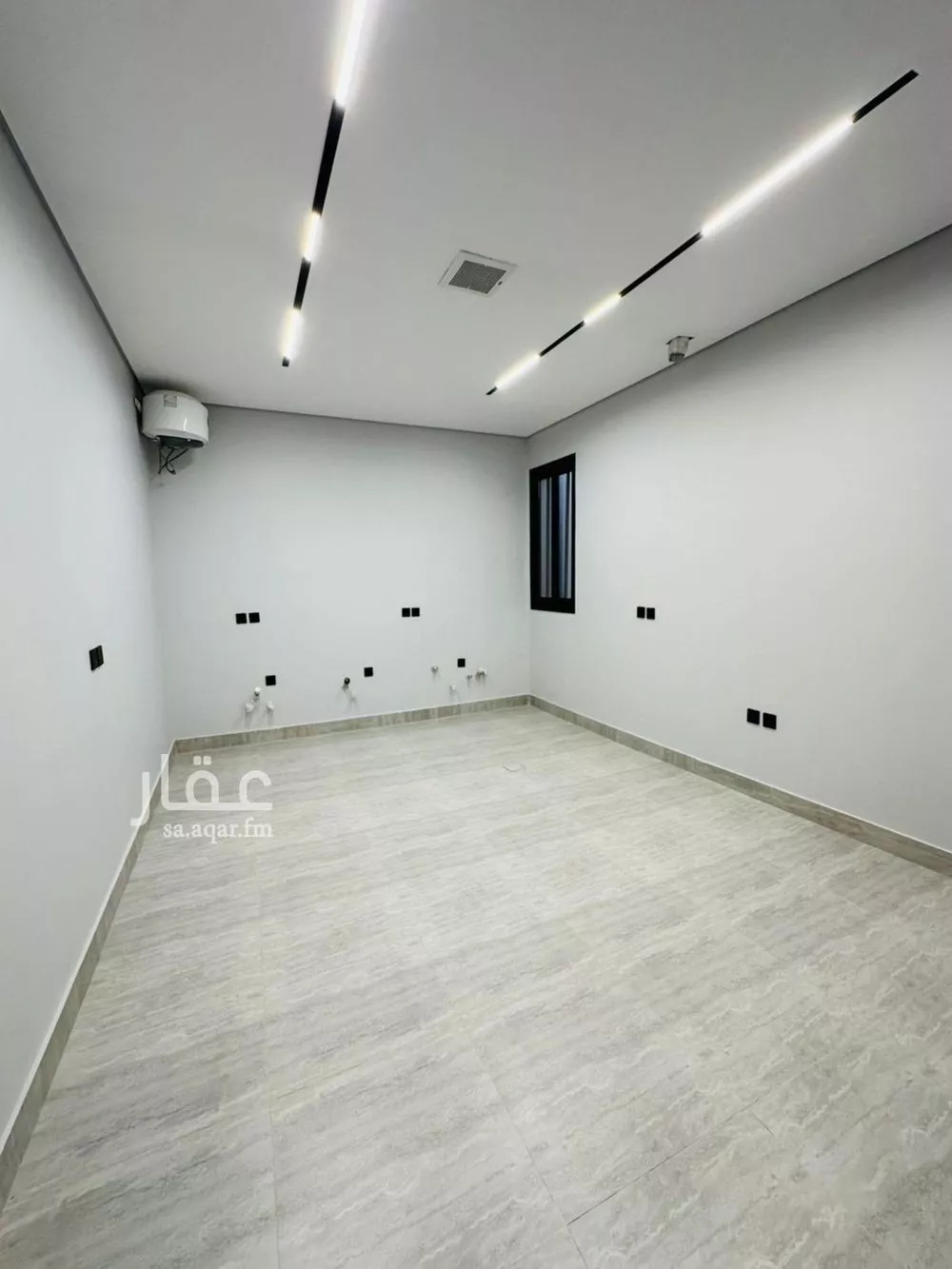 3 bedroom apartment in Al Khaleej 4
