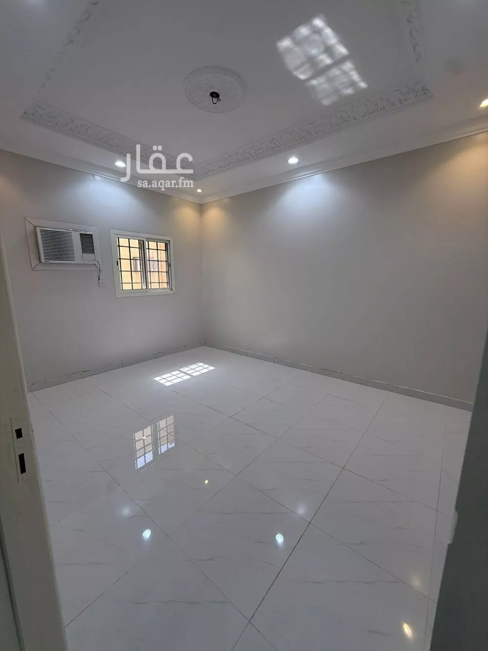 3 bedroom floor in Al Munsiyah 7