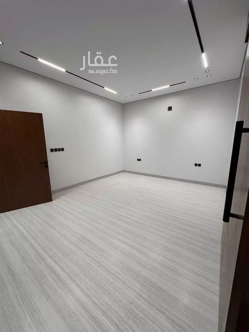 7 bedroom villa in Al Mahdiyyah 8