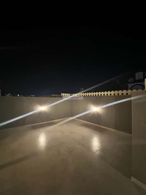 فيلا 7 غرف في أم الجود 4