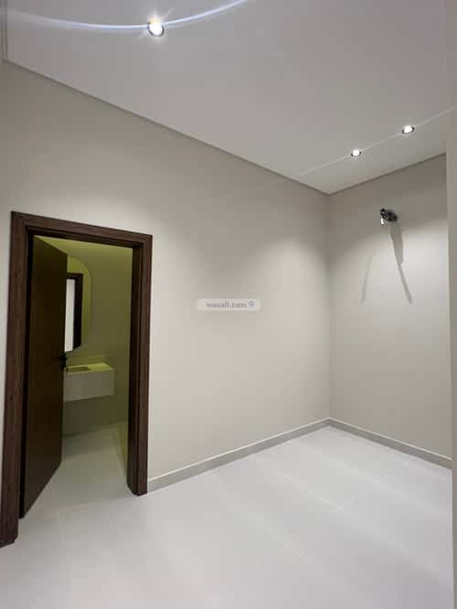 فيلا 7 غرف في أم الجود 6