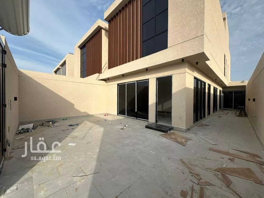 فيلا 7 غرف في اللؤلؤ 7