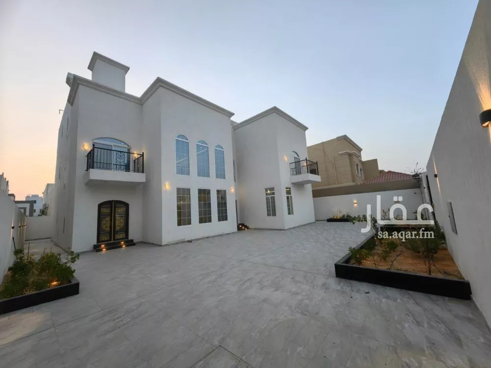 فيلا 5 غرف في اللؤلؤ 11