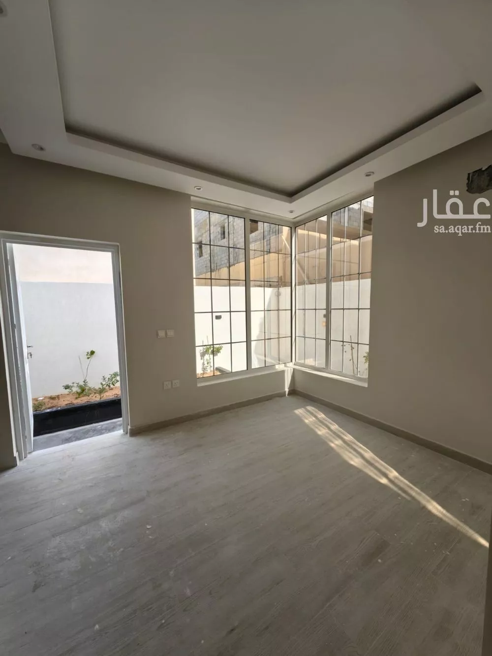 فيلا 5 غرف في اللؤلؤ 4