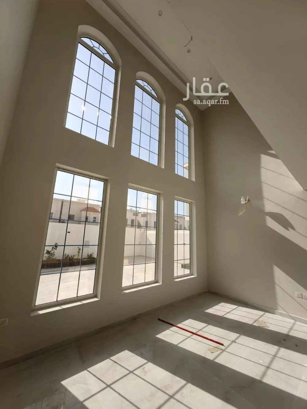 فيلا 5 غرف في اللؤلؤ 6