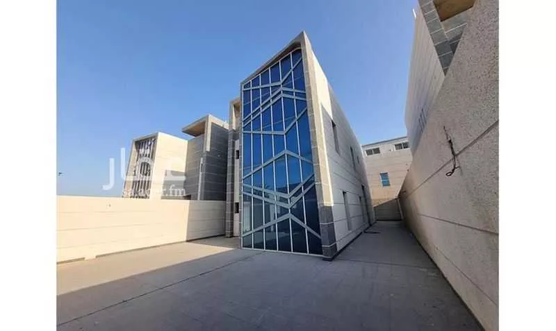 فيلا 7 غرف في الراكة الجنوبية 3