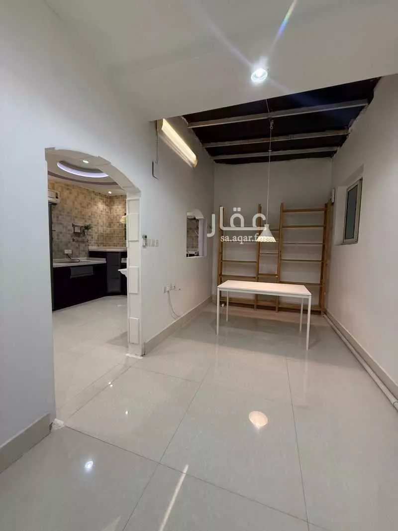 3 bedroom apartment in Al Rabwa 6