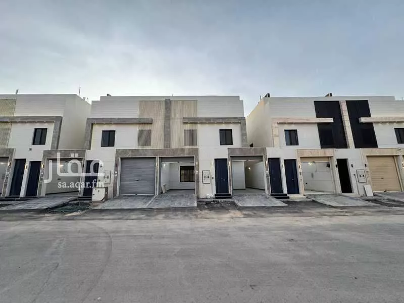 5 bedroom villa in Okaz 2