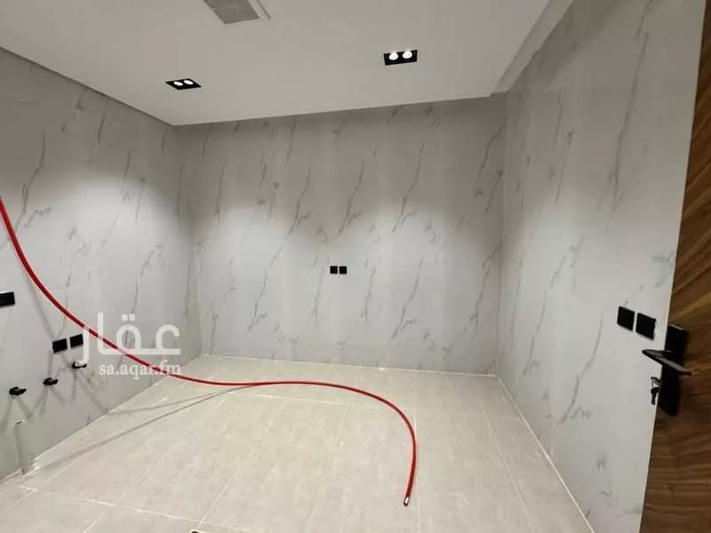 5 bedroom villa in Okaz 18