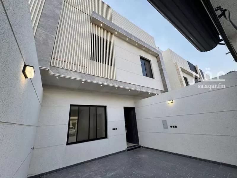 5 bedroom villa in Okaz 3