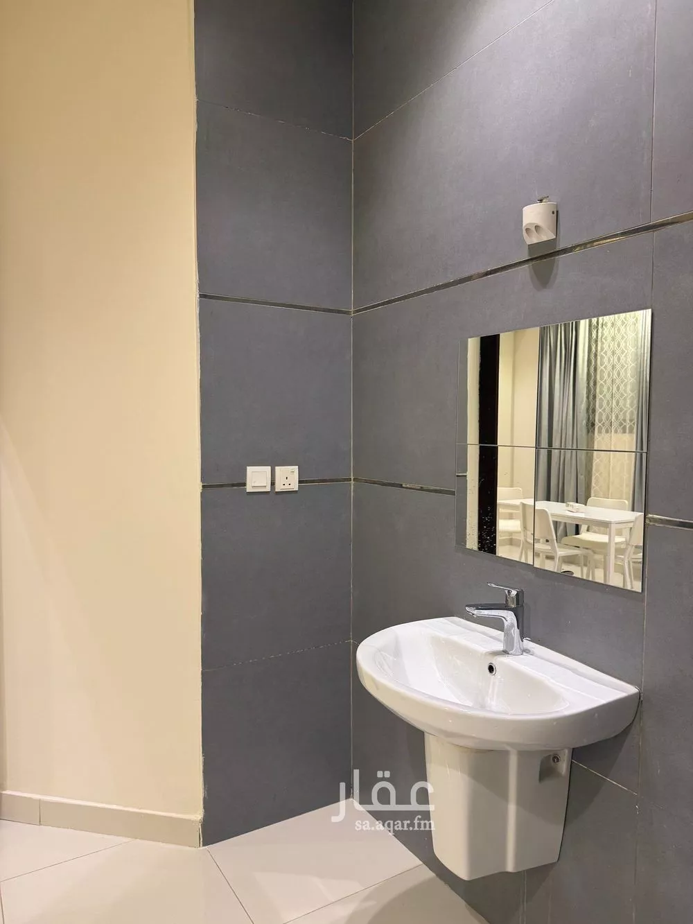 شقة 2 غرف في النرجس 5