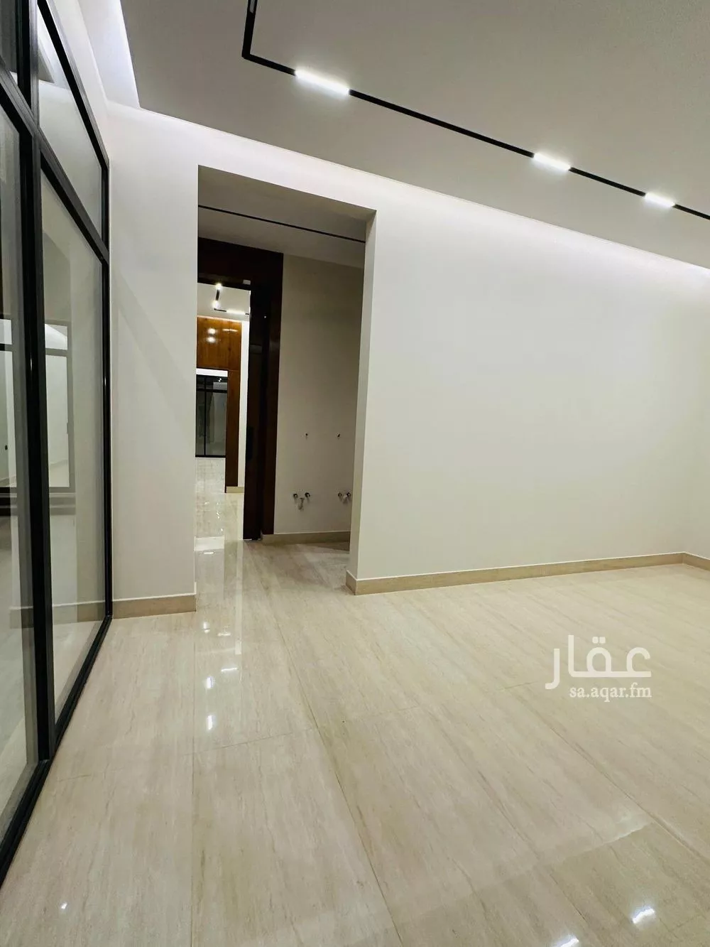 فيلا 6 غرف في الرمال 15