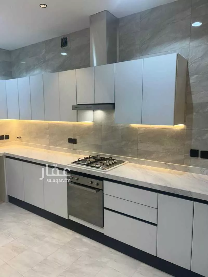 3 bedroom apartment in Al Wurud 2