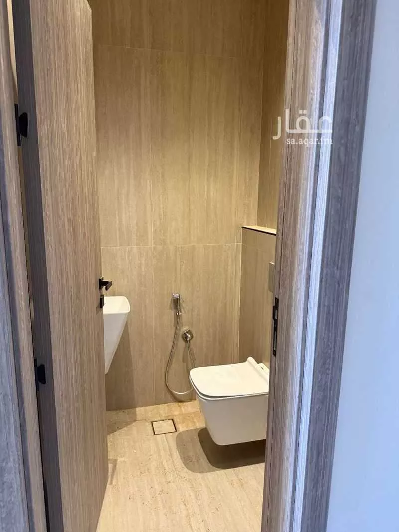 3 bedroom apartment in Al Mahdiyyah 4