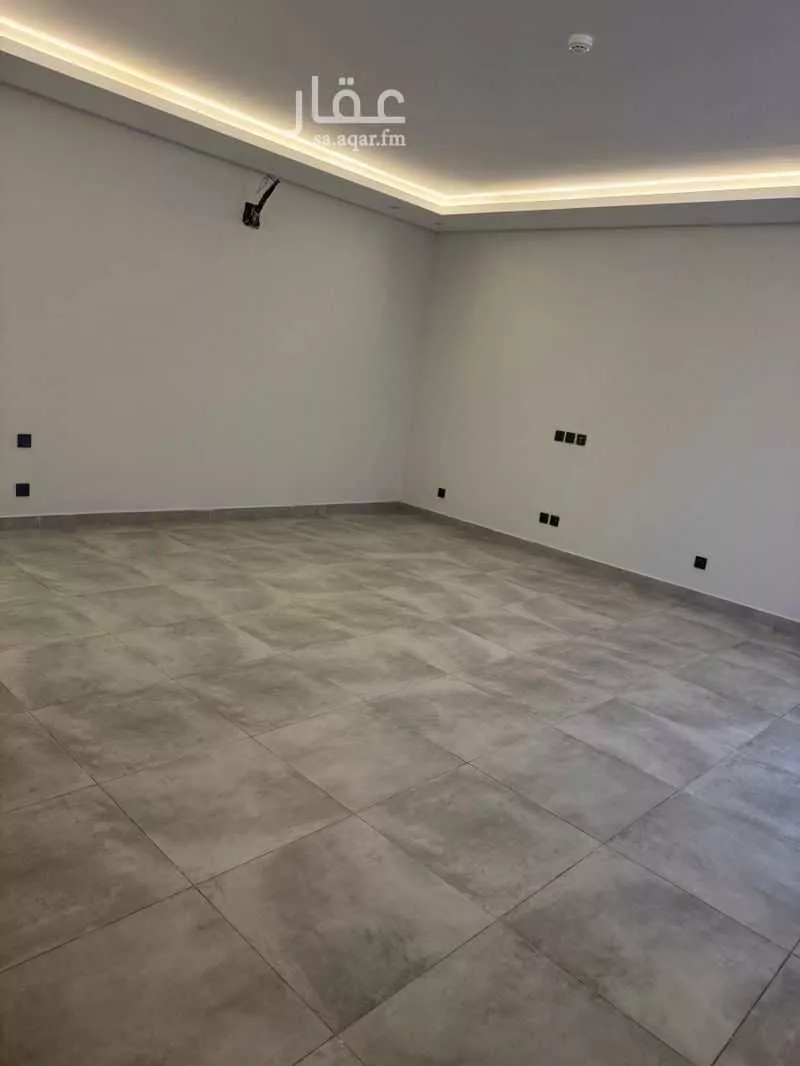 شقة 3 غرف في الملقا 3