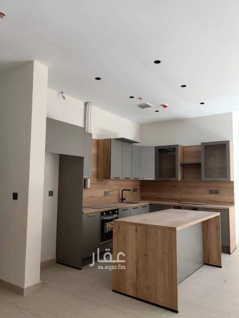 شقة 2 غرف في عرقة 3