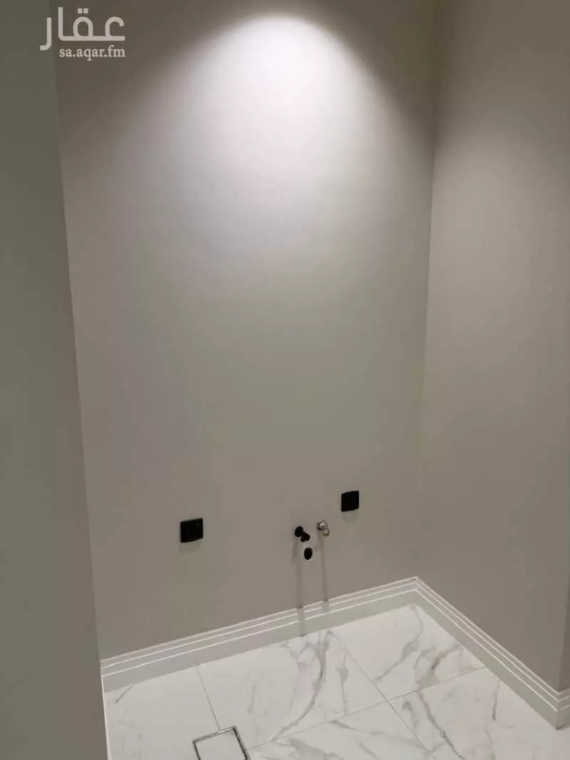 3 bedroom apartment in Al Malqa 1