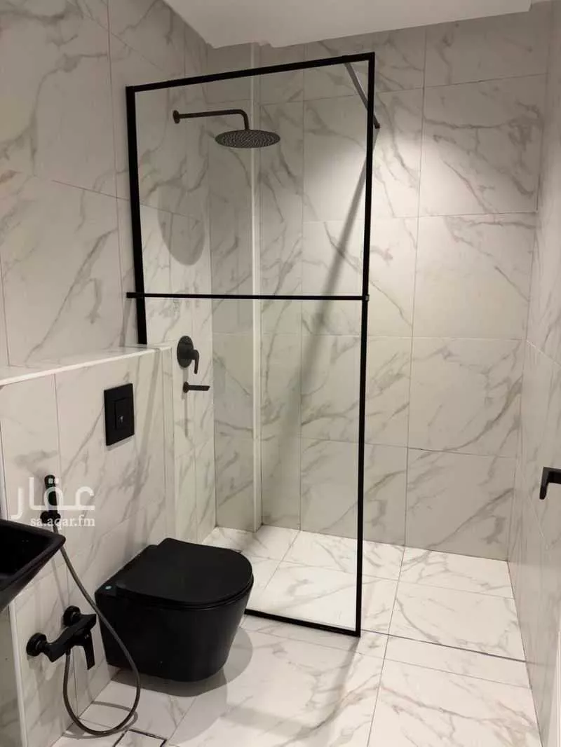 3 bedroom apartment in Al Malqa 12