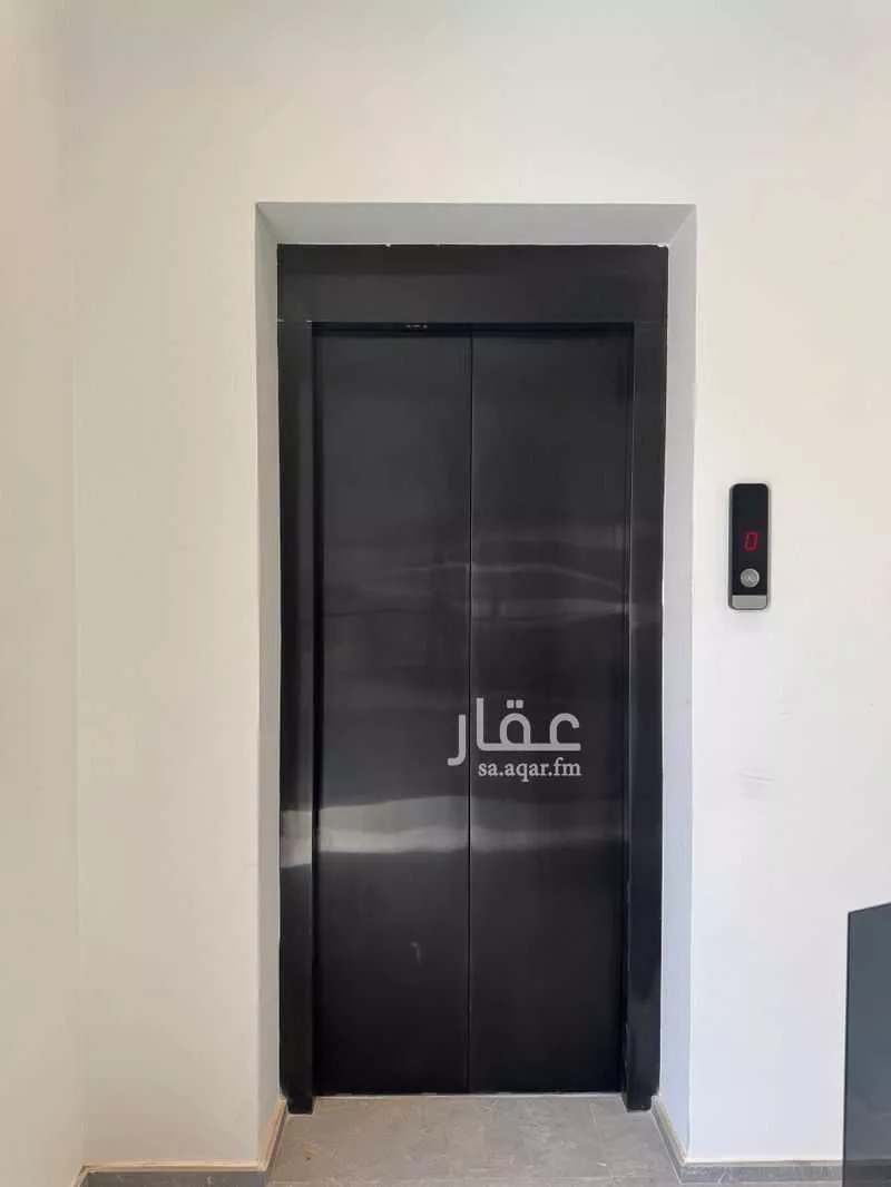 3 bedroom apartment in Al Aqiq 5